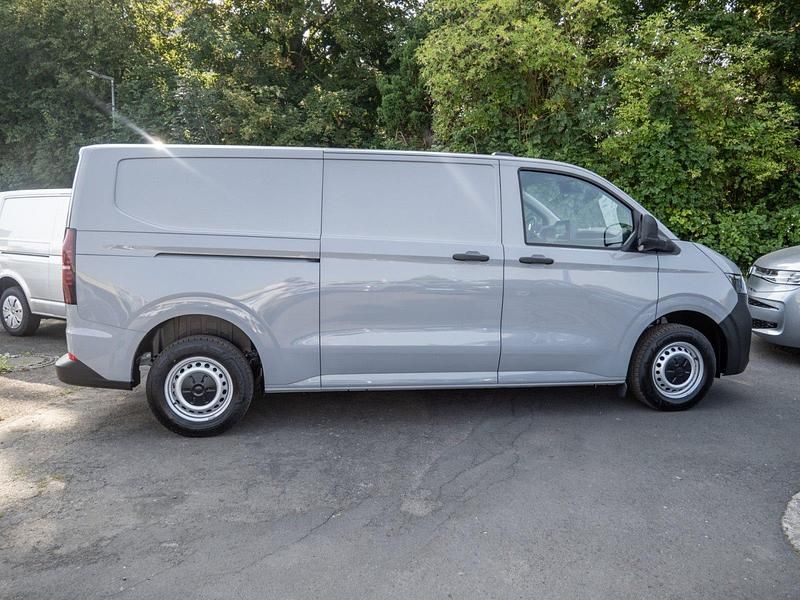 Neu VW Transporter 150 PS (110 kW) 2025 Grau Van