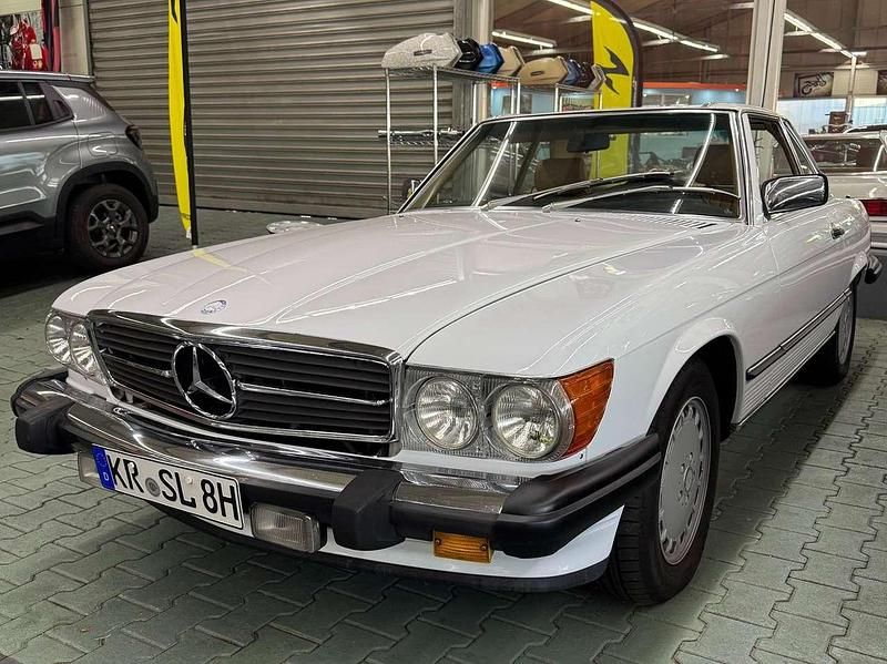 Gebraucht Mercedes 560 231 PS (169 kW) 1986 Artikweiß Cabrio