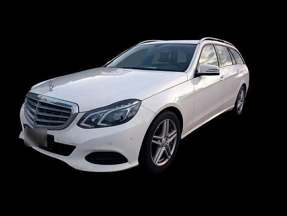 Gebraucht Mercedes E220 170 PS (125 kW) 2014 Weiß Kombi