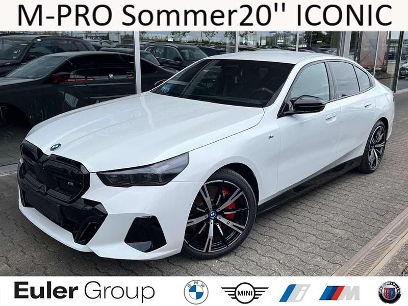 Weiss Gebraucht 2024 BMW i5 Sport Line Limousine | 67.533 € - Bild 1/3