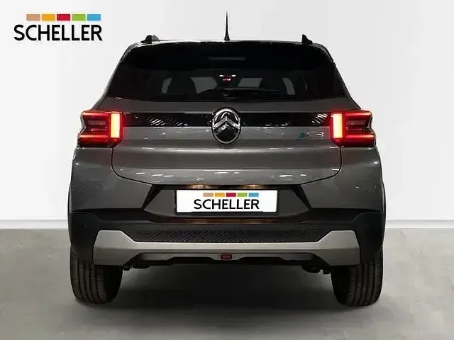 Używany Citroën e-C3 83 kW (113 KM) 2025 Szary Sedan/Limuzyna