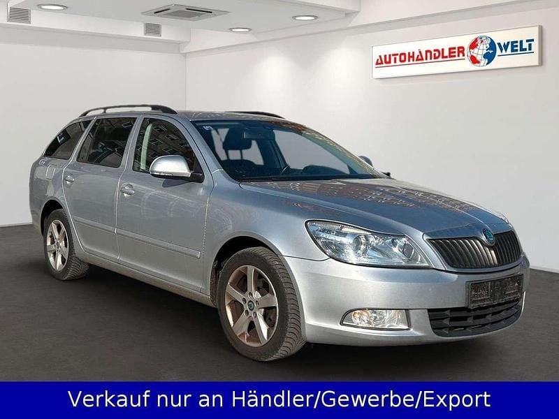 Gebraucht Skoda Octavia 105 PS (77 kW) 2013 Silber Kombi