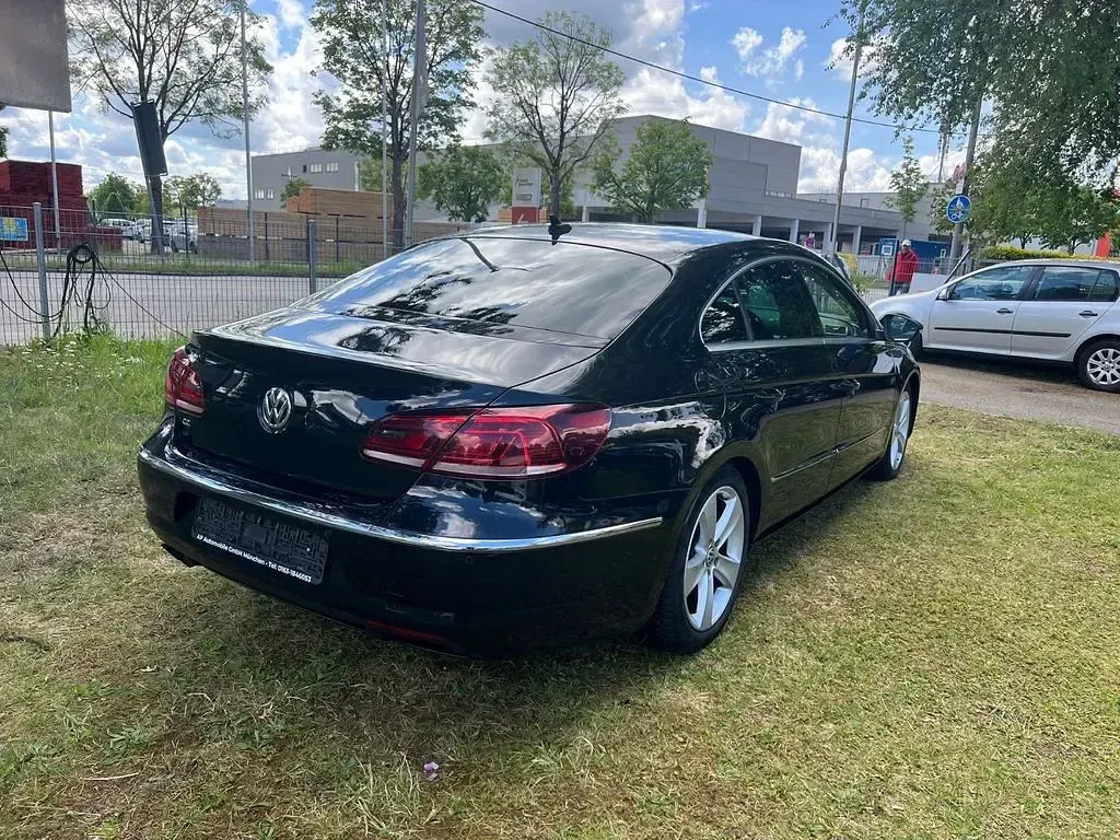 Gebraucht VW Passat 160 PS (117 kW) 2012 Schwarz Limousine