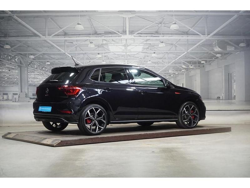 Gebraucht VW Polo Select 207 PS (152 kW) 2025 Schwarz Limousine