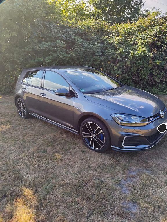 Gebraucht 2020 VW Golf GTE Limousine | 22.990 € (Fairer Preis) - Bild 1/4