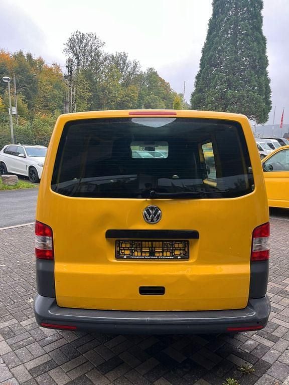 Gebraucht VW T5 84 PS (61 kW) 2013 Gelb Van