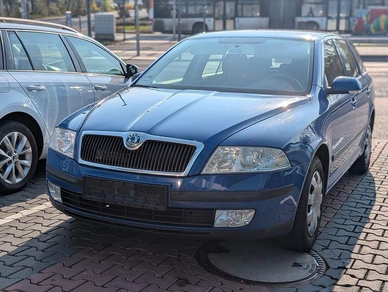 Gebraucht Skoda Octavia Ambiente 115 PS (84 kW) 2006 Blau (race blue metallic) Kombi