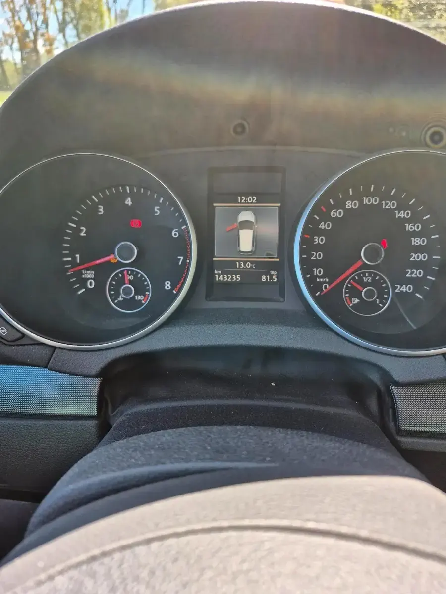 Second-hand VW Golf VII 122 CP (89 kW) 2012 Gri Berlinǎ