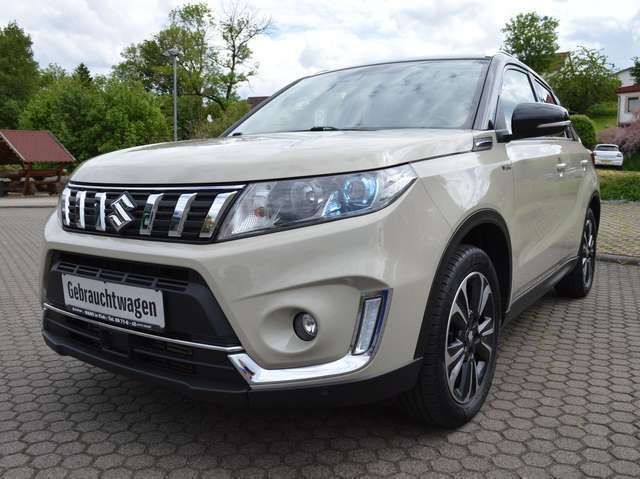 Beige Gebraucht 2019 Suzuki Vitara Comfort+ SUV | 13.990 € (Superpreis) - Bild 1/4