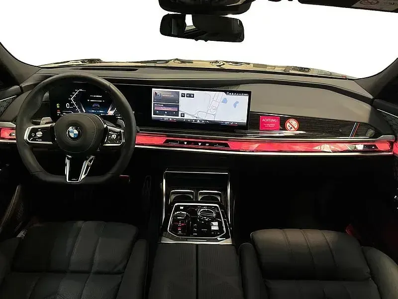 Usata BMW 740 Shadowline 286 CV (210 kW) 2025 Nero Berlina