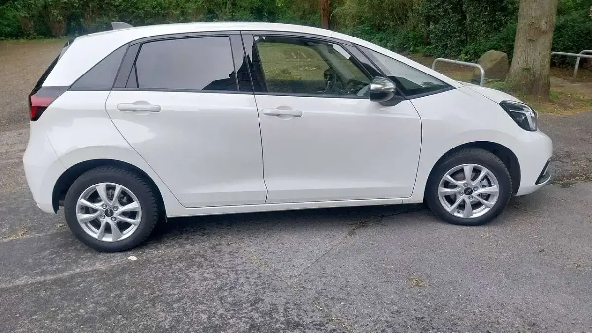 Gebraucht Honda Jazz Executive 98 PS (72 kW) 2020 Weiß Kleinwagen