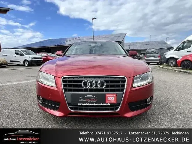 Gebraucht Audi A5 Sportback Ambiente 180 PS (132 kW) 2010 Rot Kleinwagen