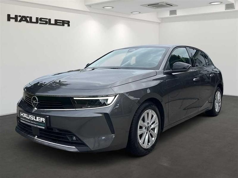 Grau Gebraucht 2023 Opel Astra Business Edition Limousine | 17.999 € (Guter Preis) - Bild 1/4