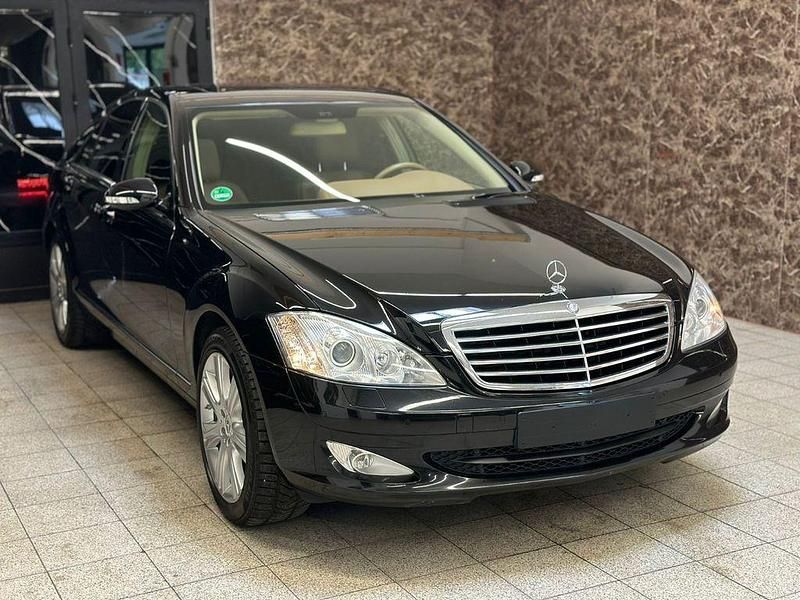 Schwarz Gebraucht 2008 Mercedes S350 Limousine | 11.900 € (Superpreis) - Bild 1/4