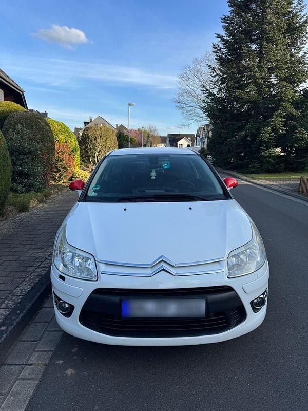Used Citroën C4 150 HP (110 kW) 2009 White Coupe