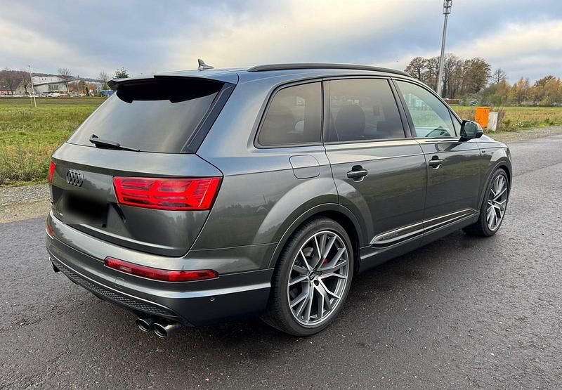 Gebraucht Audi SQ7 Comfort 435 PS (319 kW) 2017 Grau SUV