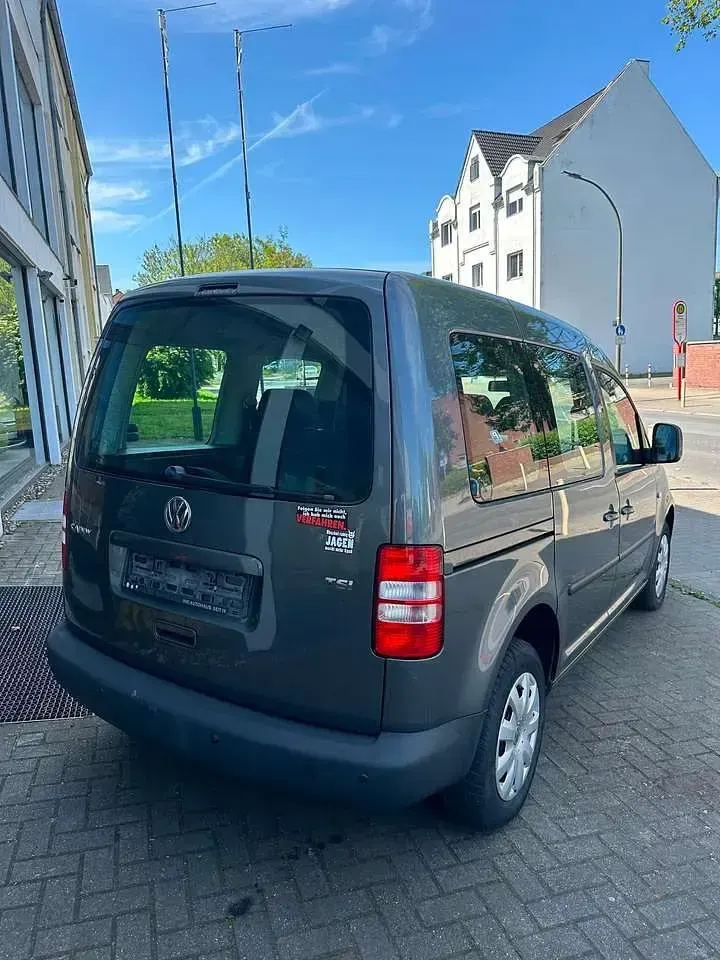 Gebraucht VW Caddy Edition 105 PS (77 kW) 2011 Grau Van / Kleinbus