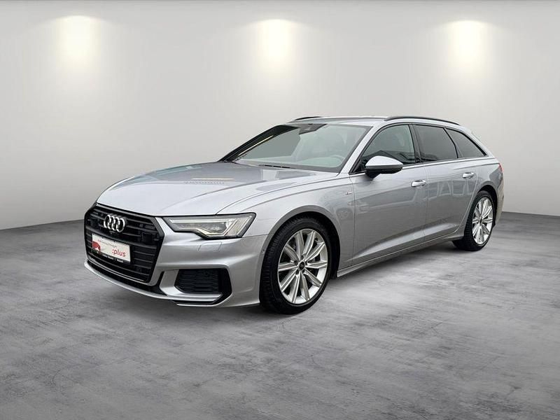 Florettsilber metallic (metallic) Gebraucht 2024 Audi Sport Quattro Sport Coupé | 43.990 € - Bild 1/4