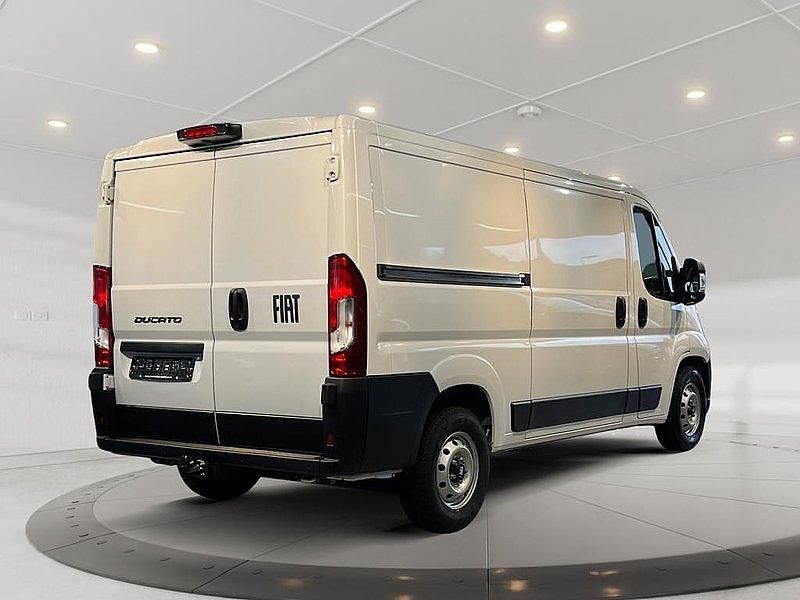 Gebraucht Fiat Ducato 140 PS (102 kW) 2024 Weiss Van