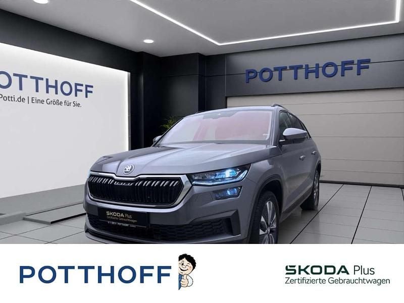 Grau Gebraucht 2022 Skoda Kodiaq Tour SUV | 29.922 € (Guter Preis) - Bild 1/4