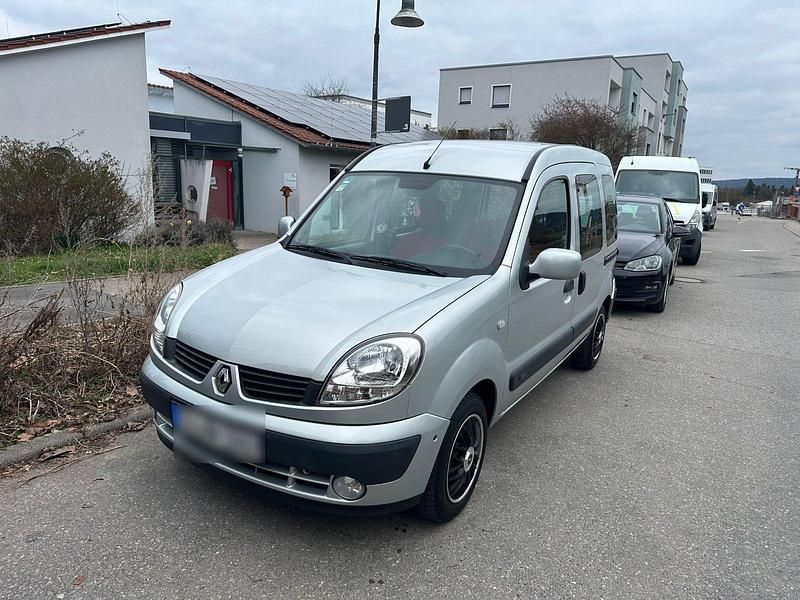Gebraucht Renault Kangoo 95 PS (69 kW) 2007 Silber Van / Kleinbus