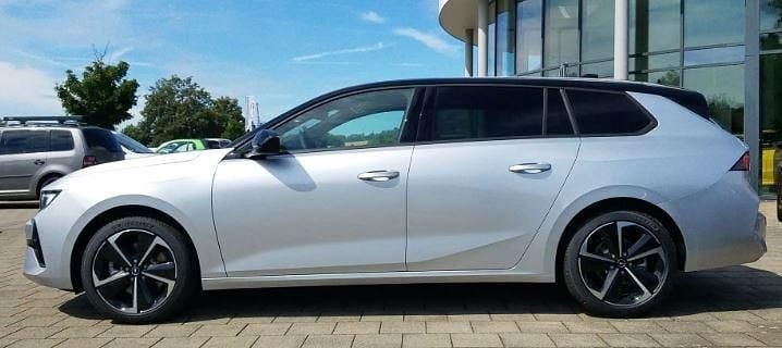 Gebraucht Opel Astra 131 PS (96 kW) 2025 Kristall silber Kombi