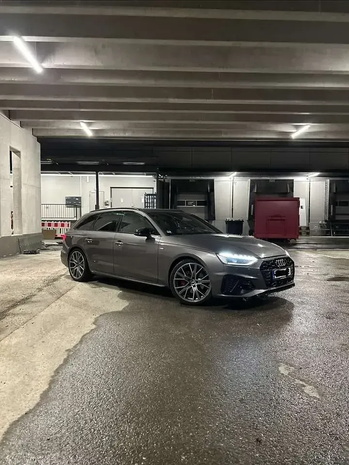 Gebraucht Audi A4 Comfort 204 PS (150 kW) 2021 Kombi