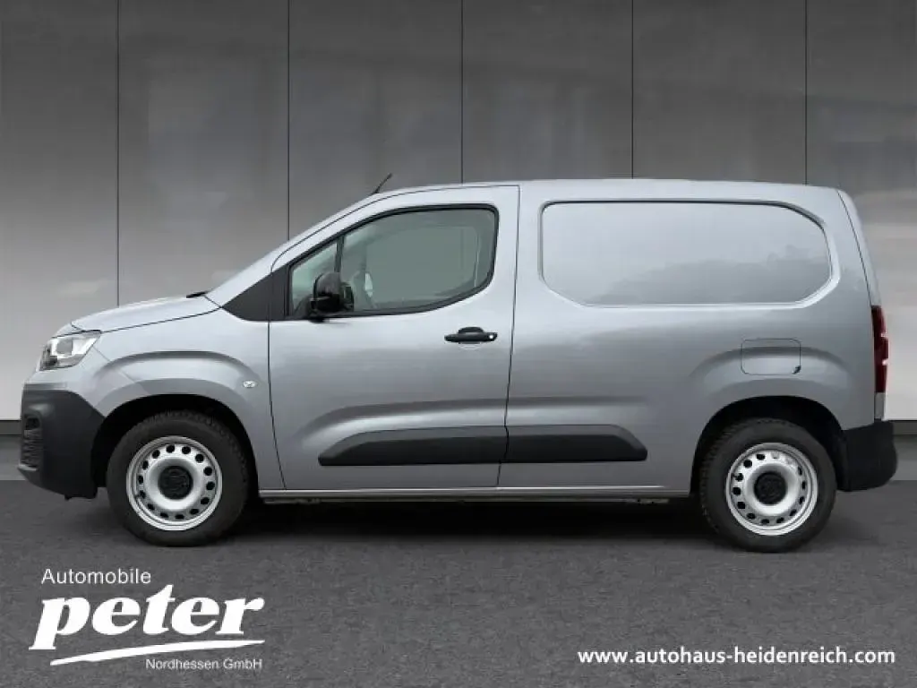 Gebraucht Fiat Doblò 102 PS (75 kW) 2023 Unbekannt (metallic) Van / Kleinbus
