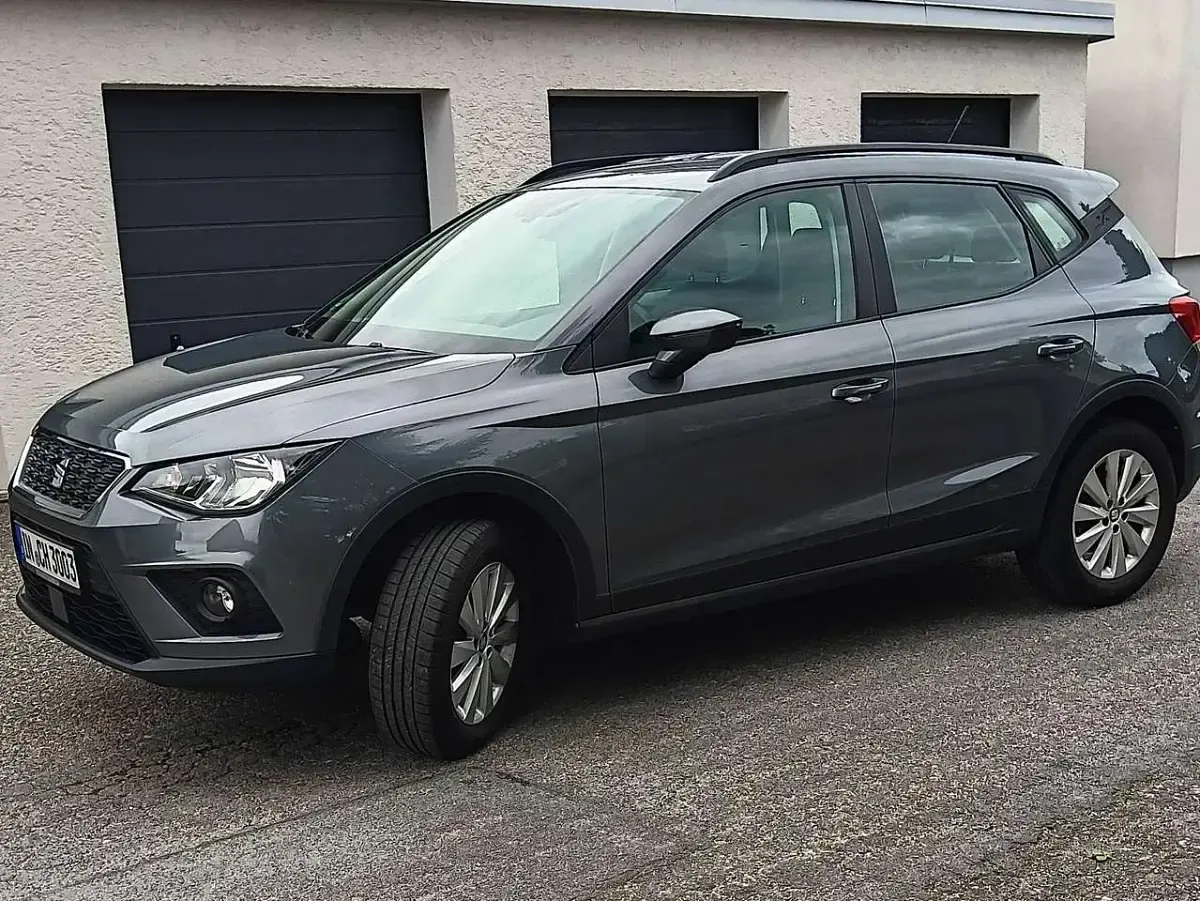 Gebraucht Seat Arona Style 95 PS (69 kW) 2018 Grau SUV