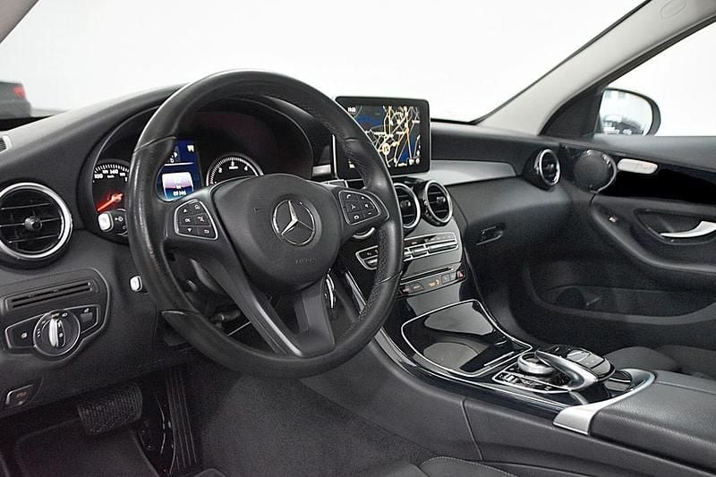 Gebraucht Mercedes C200 136 PS (100 kW) 2019 Schwarz Limousine