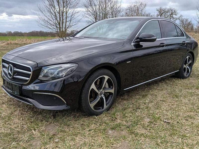 Usata Mercedes E400 340 CV (250 kW) 2019 Nero Berlina
