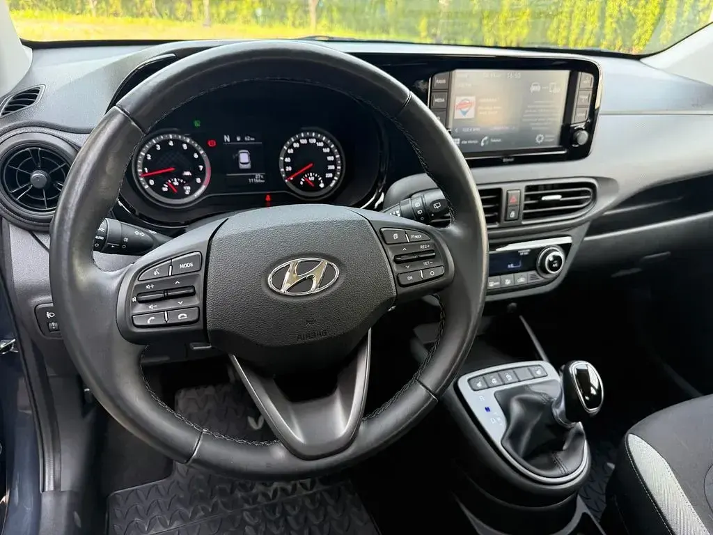 Gebraucht Hyundai i10 84 PS (61 kW) 2021 Rot Kleinwagen