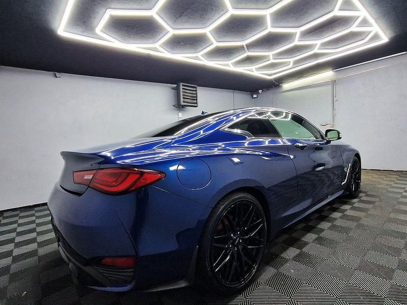 Gebraucht Infiniti Q60 Premium 305 PS (224 kW) 2017 Blau Coupé