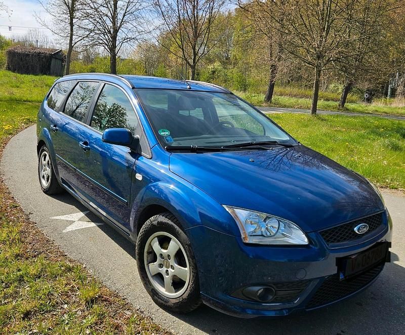 Używany Ford Focus 125 KM (91 kW) 2007 Niebieski Kombi