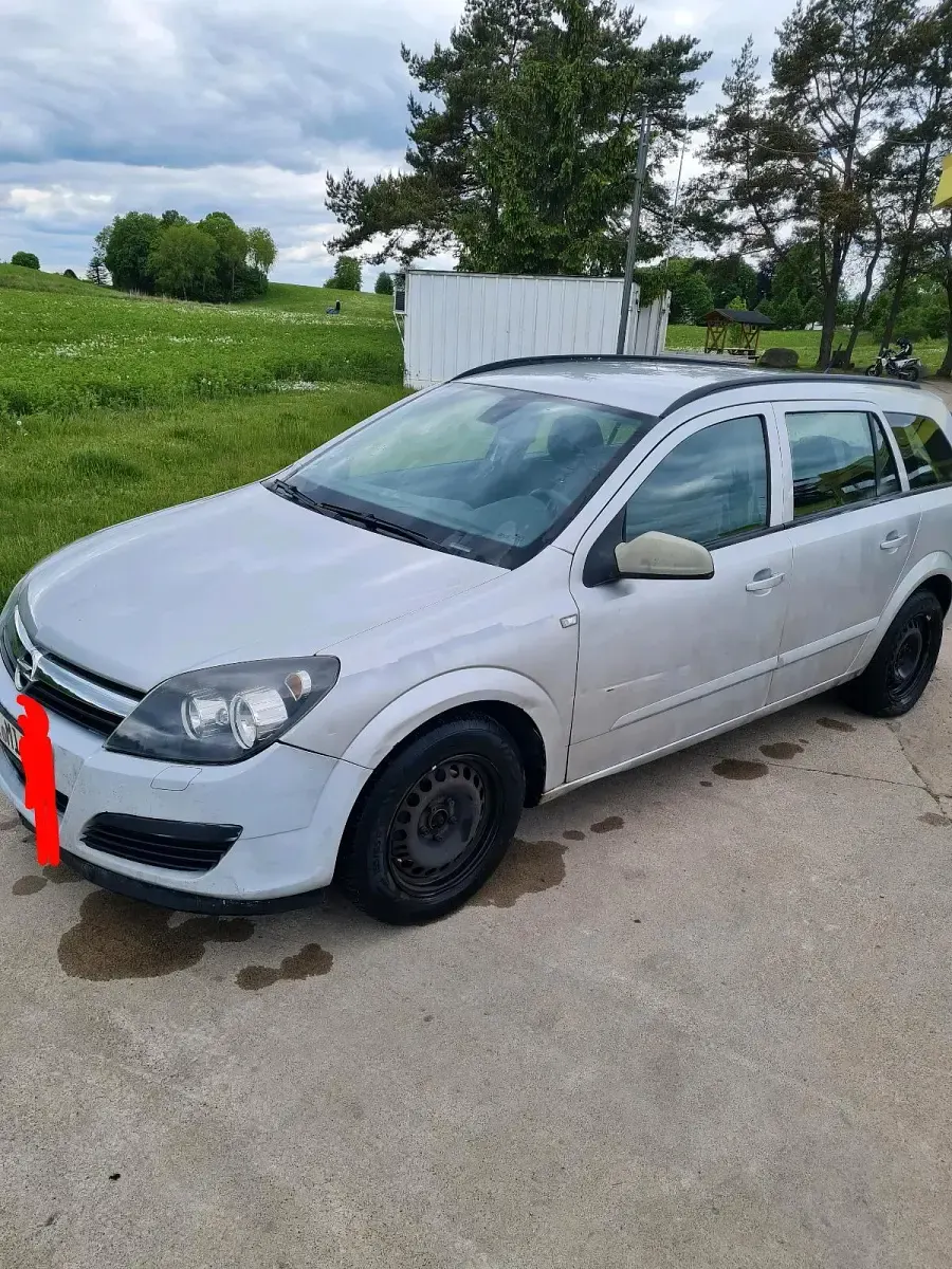 Gebraucht Opel Astra 105 PS (77 kW) 2006 Silber Kombi