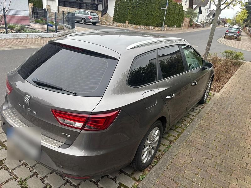 Gebraucht Seat Leon ST Style 131 PS (96 kW) 2015 Blau Kombi