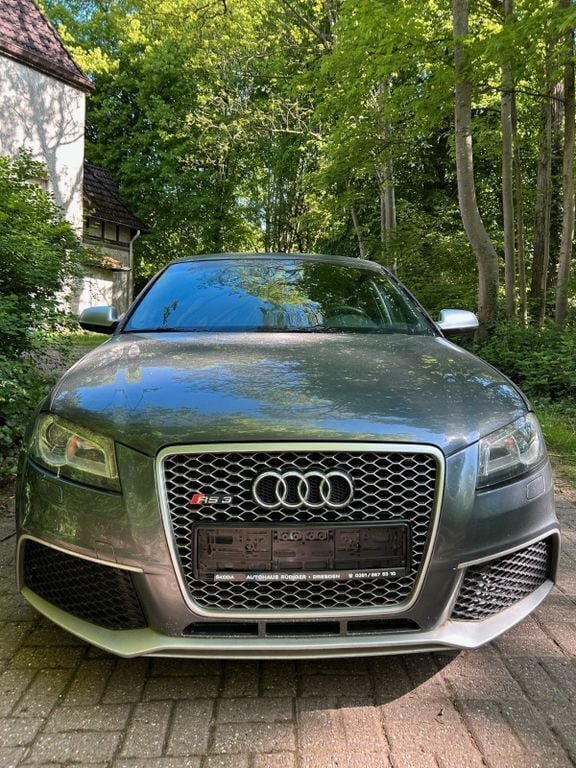 Grau Gebraucht 2012 Audi RS3 Sport Kleinwagen | 17.999 € (Superpreis) - Bild 1/4
