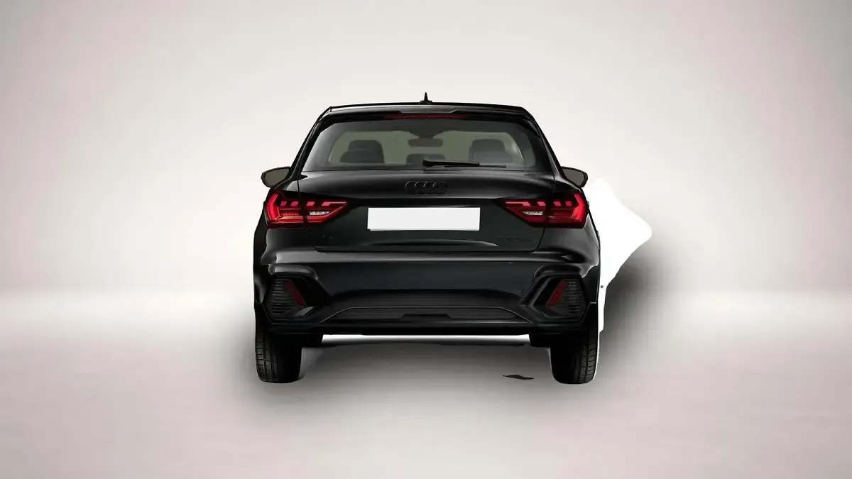 Gebraucht Audi A1 S-Line 116 PS (85 kW) 2025 Manufacturer SUV