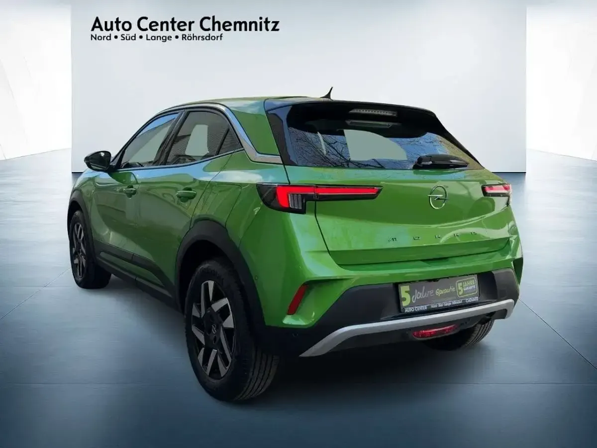 Gebraucht Opel Mokka Elegance 101 PS (74 kW) 2023 Ikone grün SUV