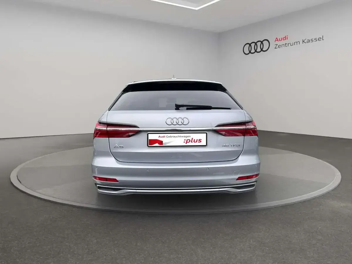Gebraucht Audi A6 Advanced Plus 265 PS (194 kW) 2023 Florettsilber metallic Kombi