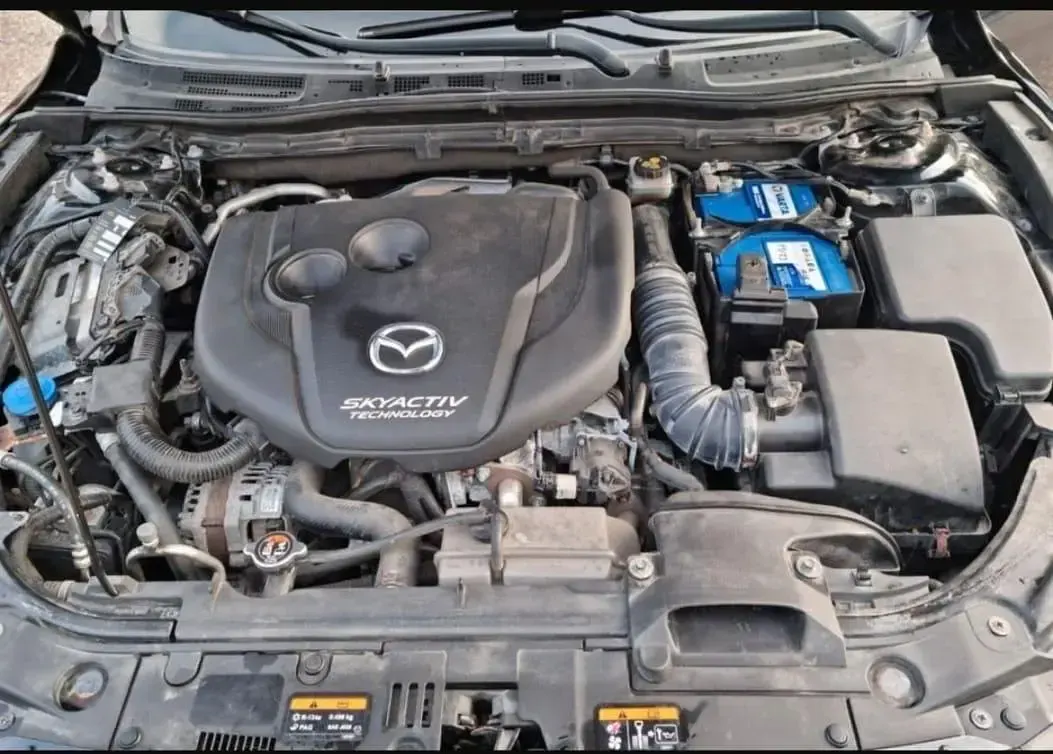 Gebraucht Mazda 3 Edition 150 PS (110 kW) 2015 Schwarz Kleinwagen