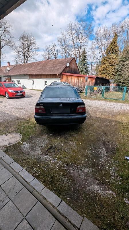 Gebraucht BMW 528 193 PS (141 kW) 1997 Schwarz Limousine