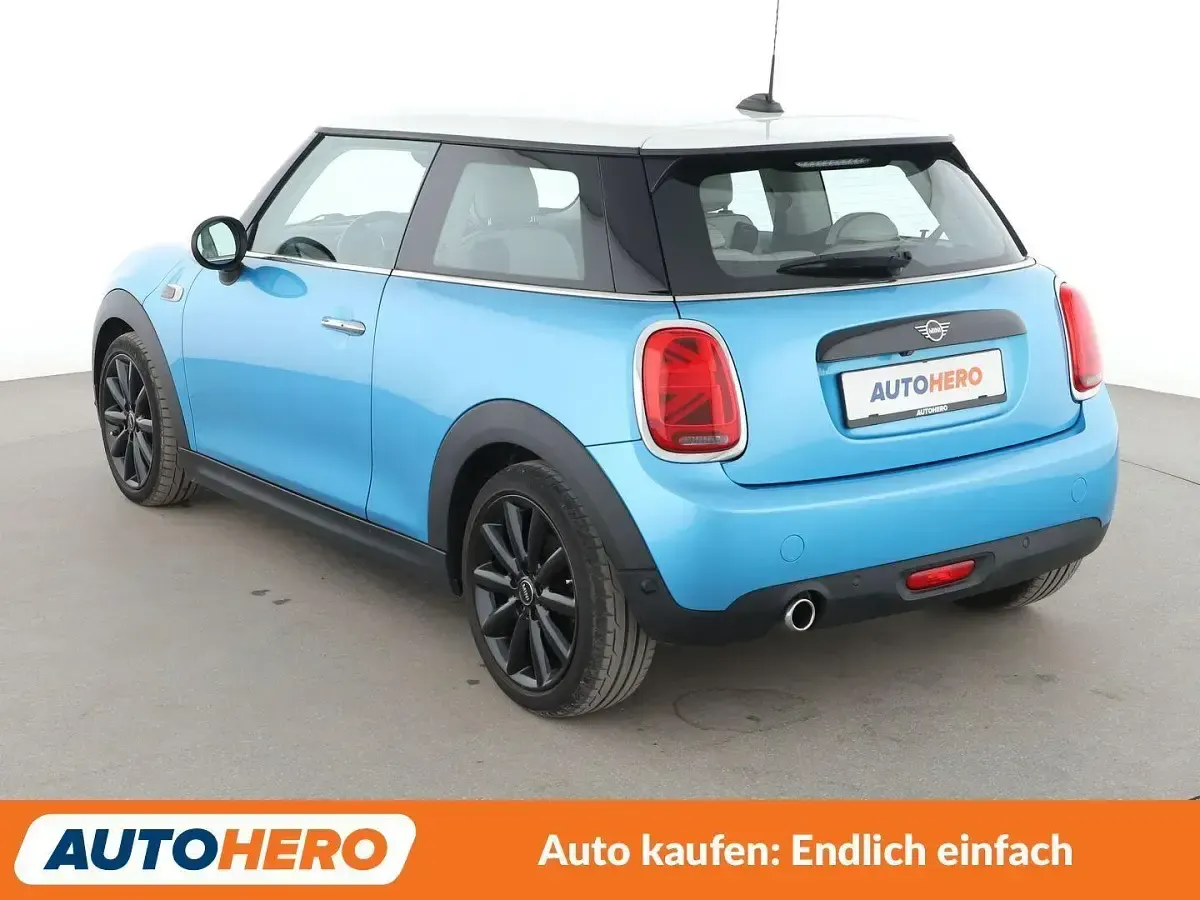 Occasion Mini Cooper D 116 PK (85 kW) 2018 Blauw Hatchback