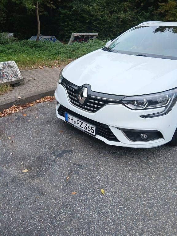 Weiß Gebraucht 2017 Renault Mégane IV Experience Limousine | 7.500 € (Superpreis) - Bild 1/4