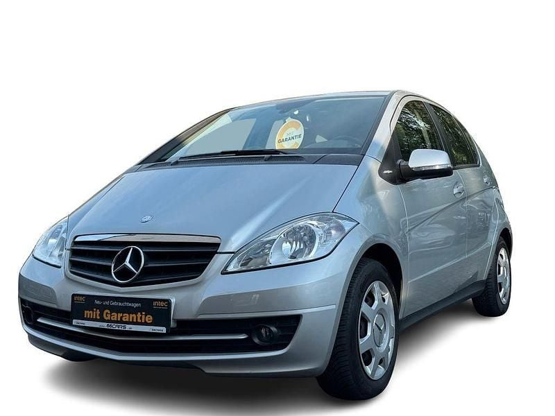 Silber Gebraucht 2009 Mercedes A160 Classic Limousine | 3.680 € (Fairer Preis) - Bild 1/4