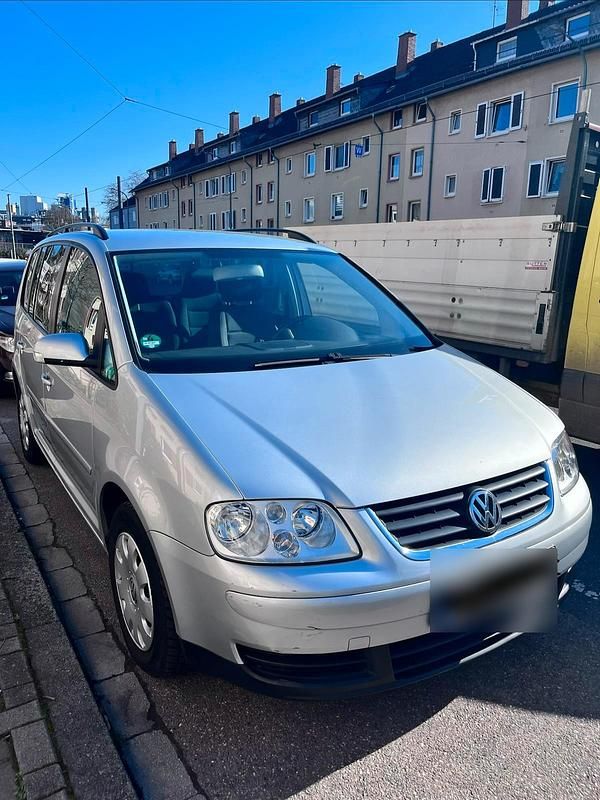 Gebraucht VW Touran 101 PS (74 kW) 2004 Silber Van / Kleinbus