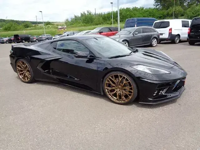Używany Corvette C8 481 KM (353 kW) 2022 Czarny Coupe