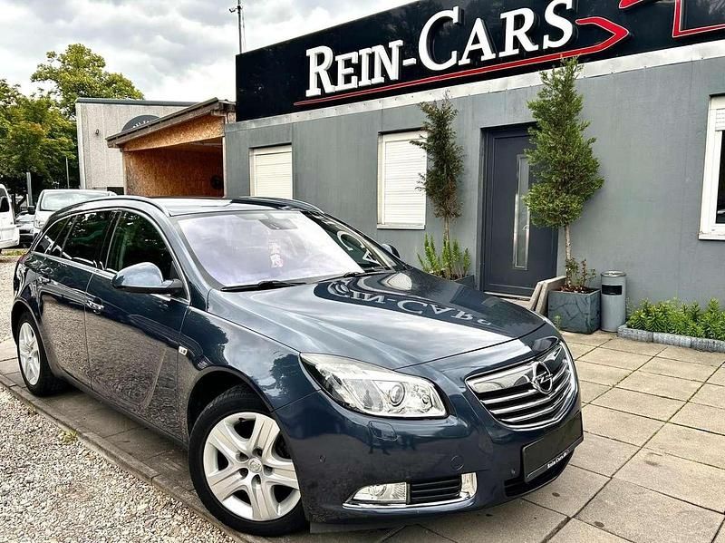 Gebraucht Opel Insignia Cosmo 160 PS (117 kW) 2009 Blau Kombi