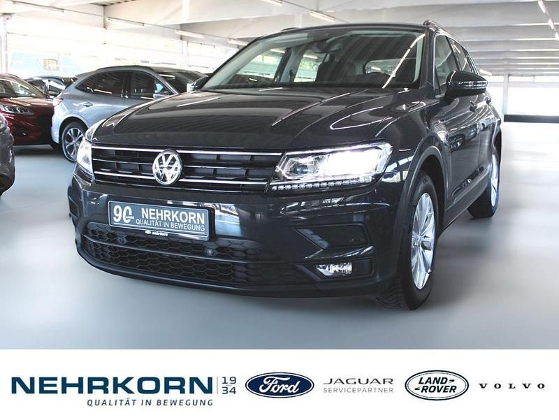 Grau Gebraucht 2020 VW Tiguan Comfortline SUV | 22.450 € (Guter Preis) - Bild 1/4