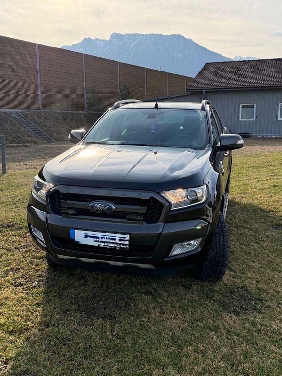 Second-hand Ford Ranger 200 CP (147 kW) 2019 Negru Pickup